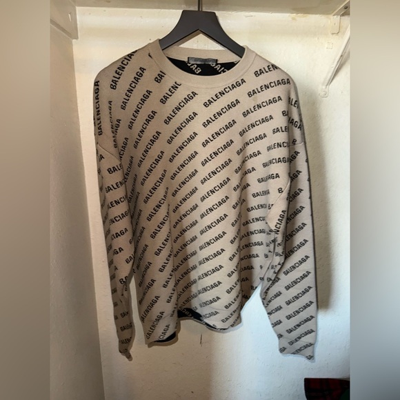 Balenciaga Beige and Black Knit Top - Picture 1 of 3